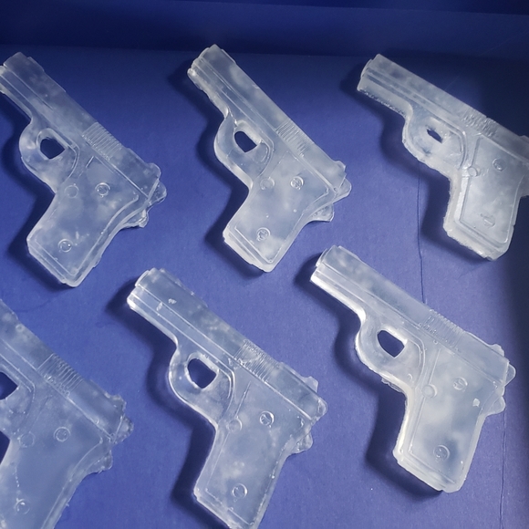 Gun soaps - Picture 2 of 8